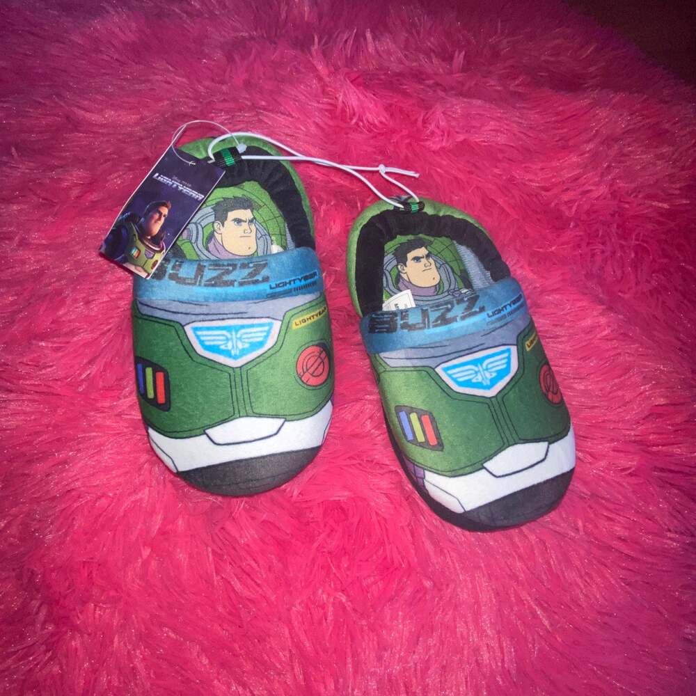 Disney Pixar‎ Buzz Lightyear Toddler Boys' Slippers Size XL 11/12 NEW